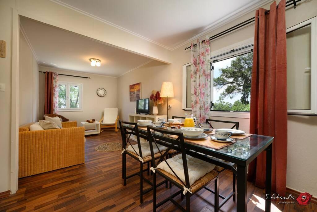 Traditional Seaview Candili * Petriti (Corfu)